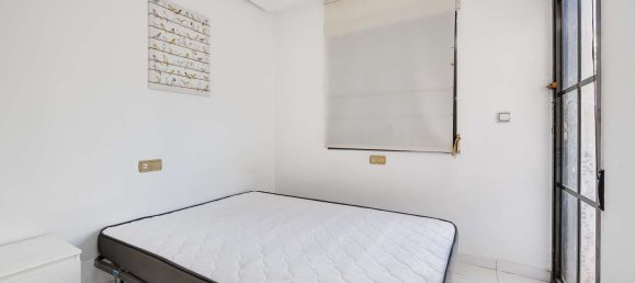 2 bedrooms Apartment in Alicante, Spain No. 185605 9