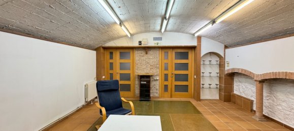 Gewerbliche Immobilie in Sant Marti, Spain 148m², Nr. 68376 22