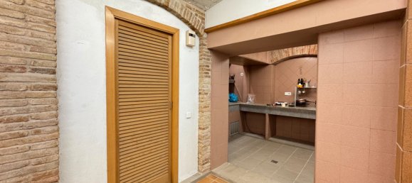 Gewerbliche Immobilie in Sant Marti, Spain 148m², Nr. 68376 21