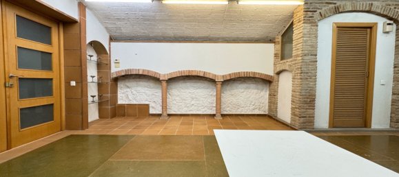 Gewerbliche Immobilie in Sant Marti, Spain 148m², Nr. 68376 12