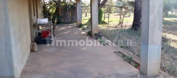 7 bedrooms Villa in Vittoria, Italy No. 200023 2