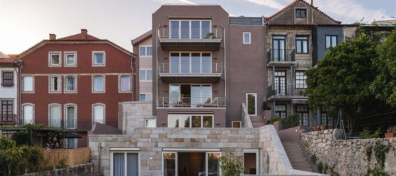 2 chambres Duplex à Porto, Portugal No. 154428 3