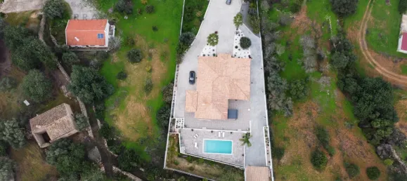 5 bedrooms House in Loule, Portugal No. 113981 7