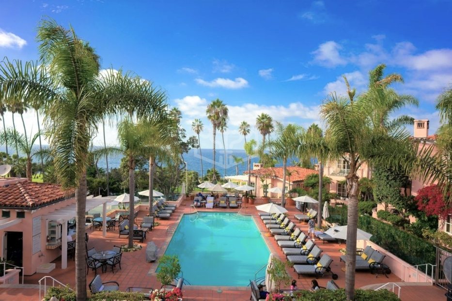 100 غرف نوم عقار تجاري في Porto Cristo, Spain رقم 288919