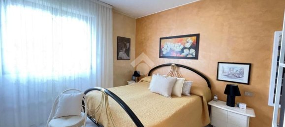 Квартира с 3 спальнями в Арконате, Италия № 357947 12