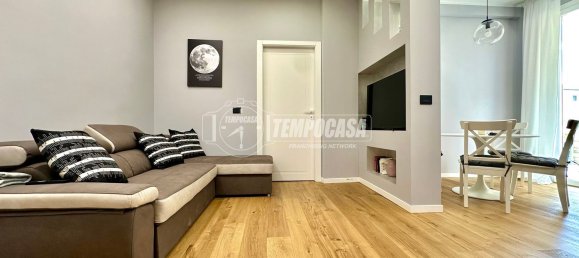 3 bedrooms Apartment in Genoa, Italy No. 327360 5