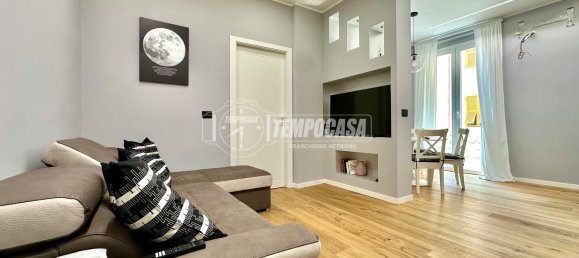 3 bedrooms Apartment in Genoa, Italy No. 327360 6