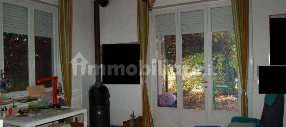 4 bedrooms Apartment in Albizzate, Italy No. 280718 8