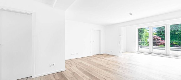 2 bedrooms Apartment in Munich, Germany No. 296211 2