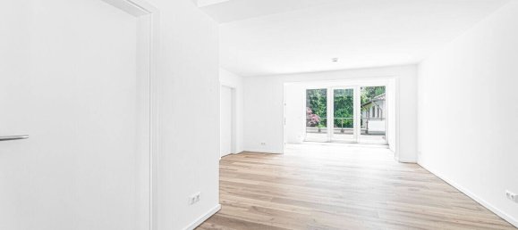 2 bedrooms Apartment in Munich, Germany No. 296211 3