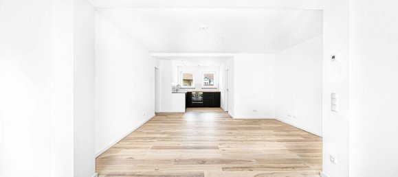 2 bedrooms Apartment in Munich, Germany No. 296211 4