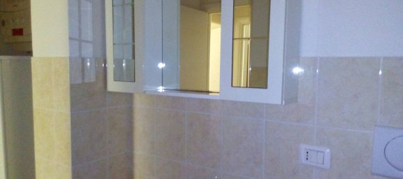 3 rooms Apartment in San Benedetto del Tronto, Italy No. 137809 11