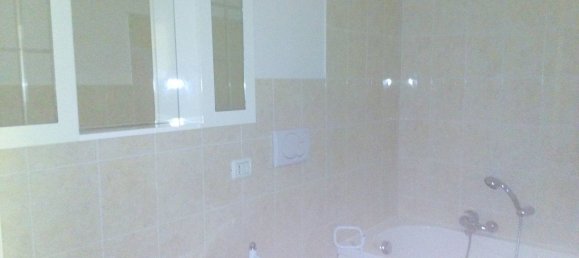 3 rooms Apartment in San Benedetto del Tronto, Italy No. 137809 9