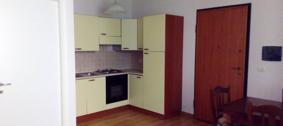 3 rooms Apartment in San Benedetto del Tronto, Italy No. 137809 2