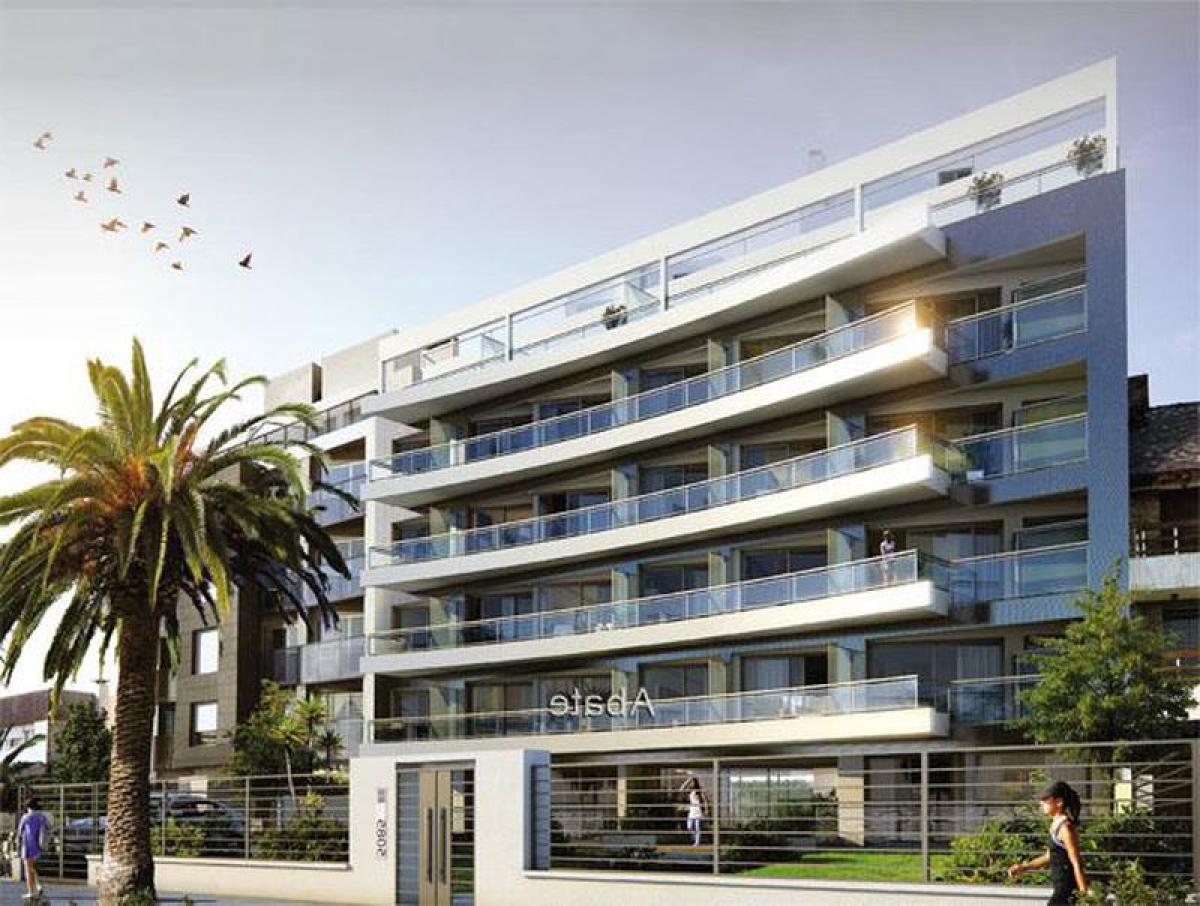 Studio in Montevideo, Uruguay No. 10003