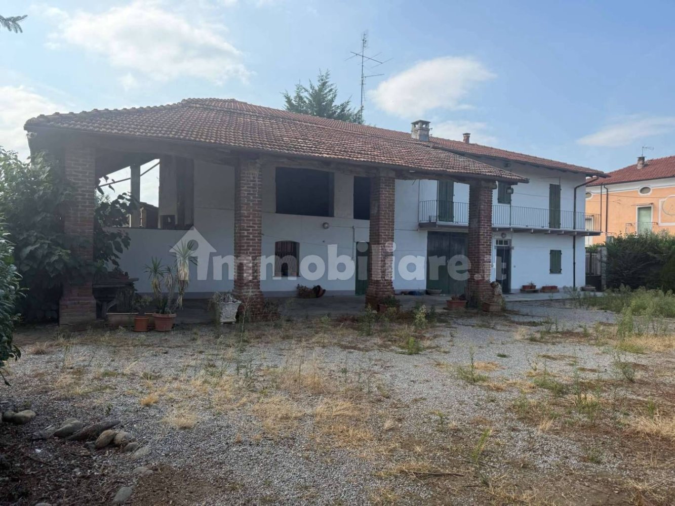 2 bedrooms House in Cuneo, Italy No. 319051