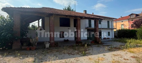 2 bedrooms House in Cuneo, Italy No. 319051 17