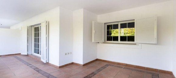 3 Schlafzimmer Wohnung in Marbella, Spain, Nr. 185382 10