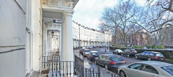 2 bedrooms Apartment in London, United Kingdom No. 12880 8