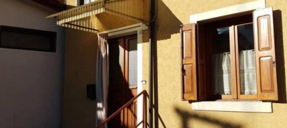 5-salle Villa à Pordenone, Italy No. 37356 7