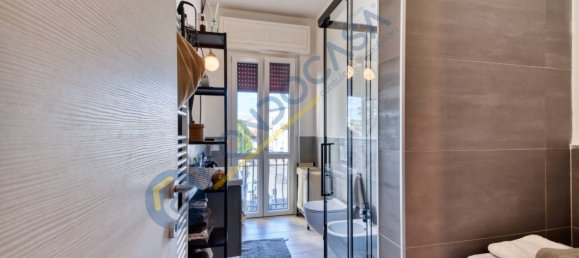 Apartamento de 2 dormitorios en Cesano Maderno, Italy No. 261738 17