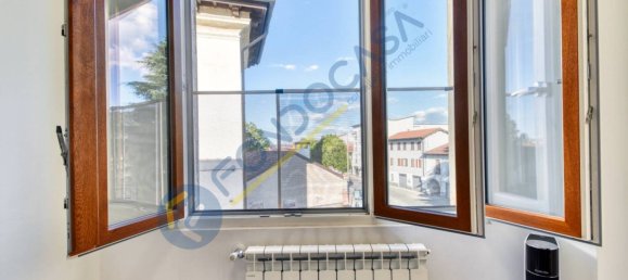 Apartamento de 2 dormitorios en Cesano Maderno, Italy No. 261738 14