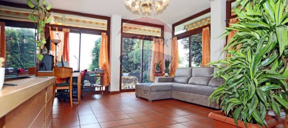 6 bedrooms Villa in Sirtori, Italy No. 380081 10