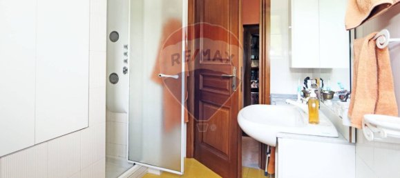 6 bedrooms Villa in Sirtori, Italy No. 380081 14
