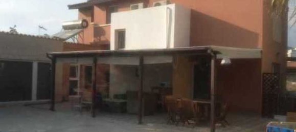 Imóvel comercial T5 em Pyrgos, Cyprus N.º 7628 6