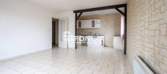2 bedrooms Apartment in Fleury-les-Aubrais, France No. 40400 2