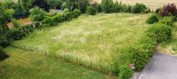  Land in Valmont, France No. 216224 5