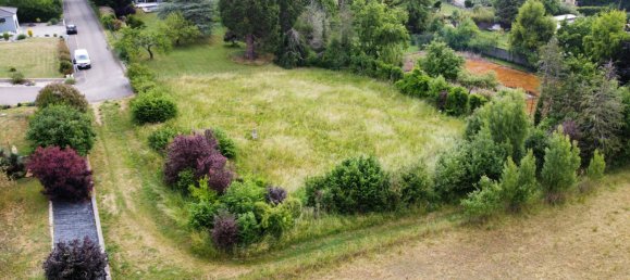  Land in Valmont, France No. 216224 8