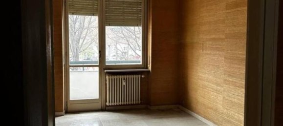 Apartamento de 3 divisões em Turin, Italy N.º 31733 16