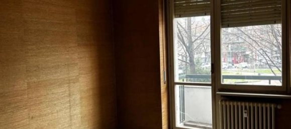 Apartamento de 3 divisões em Turin, Italy N.º 31733 14