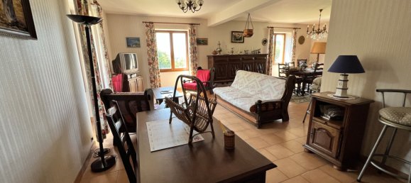 9 Schlafzimmer Haus in Correze, France, Nr. 280248 7