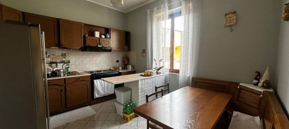 8-Zimmer Villa in Santo Stefano di Magra, Italy, Nr. 74194 2