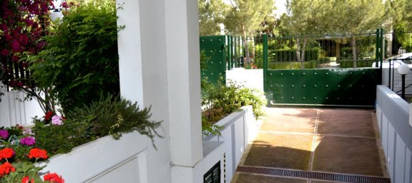 Property in Voula, Greece 650m², Nr. 5726 15