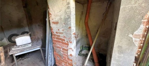 10 rooms House in Gavello, Italy No. 159501 25