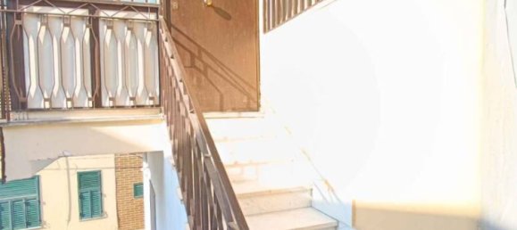 Apartamento T3 em Aversa, Italy N.º 313597 3