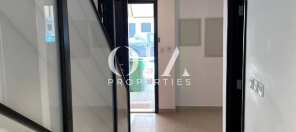 2 bedrooms Villa in Al Reef, UAE No. 17496 6