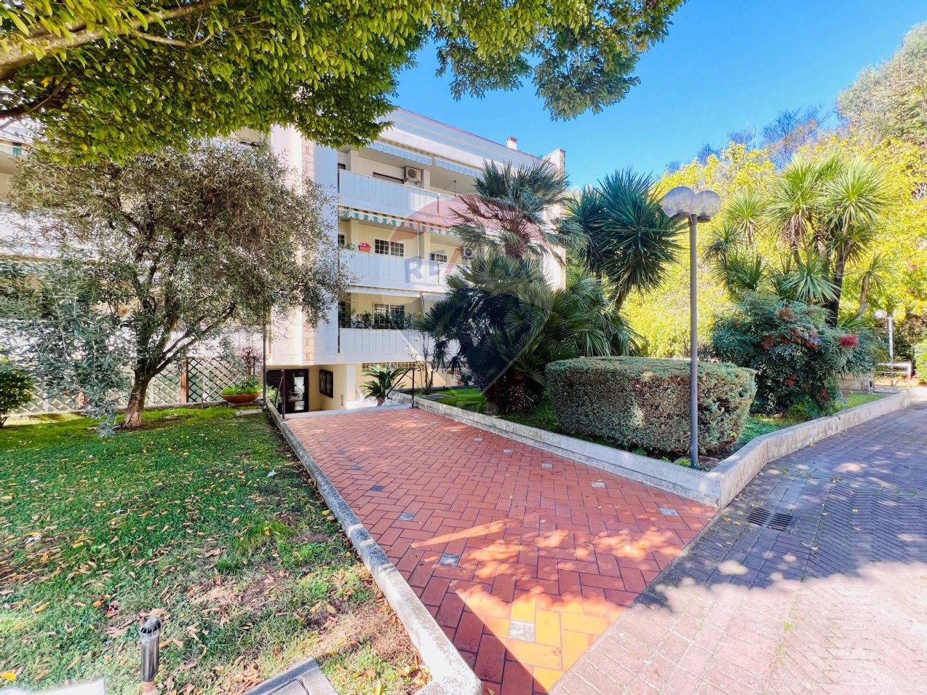 2 Schlafzimmer Doppelhaus in Caserta, Italy, Nr. 377394