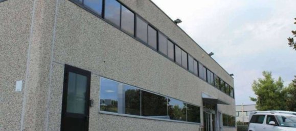 4048m² Warehouse in Montegranaro, Italy No. 373461 4