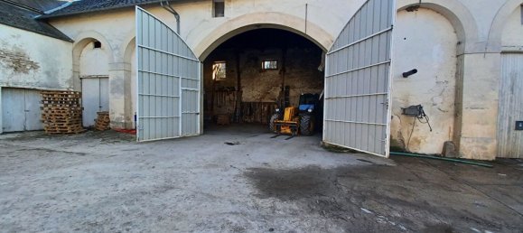 Дом с 7 комнатами в Вилье-ле-Бакль, Франция № 293341 3