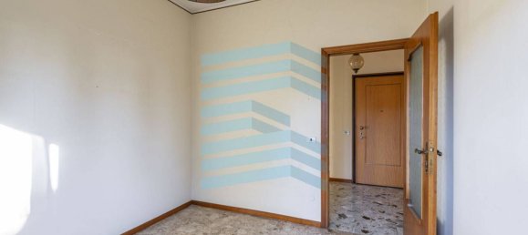5-salle Appartement à Ponteranica, Italy No. 129662 16