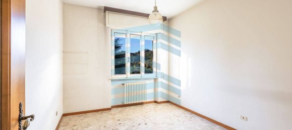 5-salle Appartement à Ponteranica, Italy No. 129662 12
