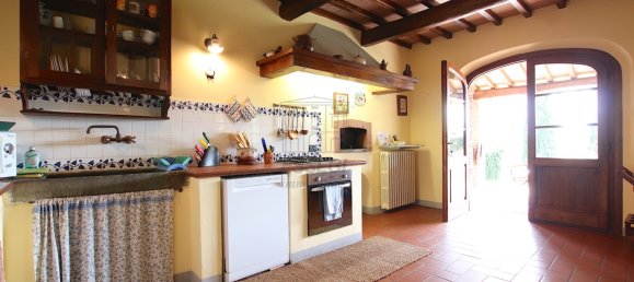 Отель, гостиница с 6 спальнями в Пескалья, Италия № 218548 13