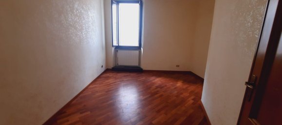 Apartamento de 4 divisões em Rieti, Italy N.º 44702 7
