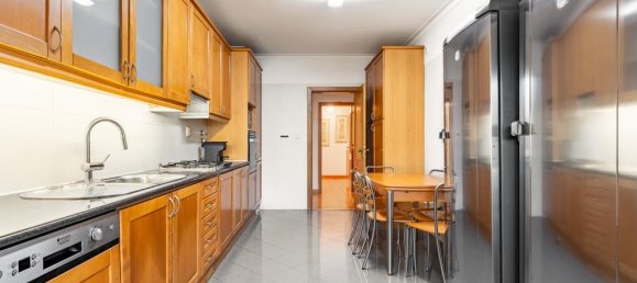 4 bedrooms Apartment in Oeiras, Portugal No. 99343 4