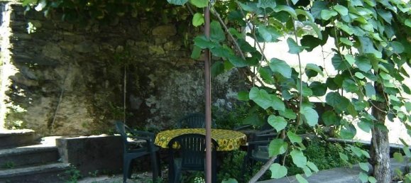 3 rooms Villa in Dongo, Italy No. 109308 3