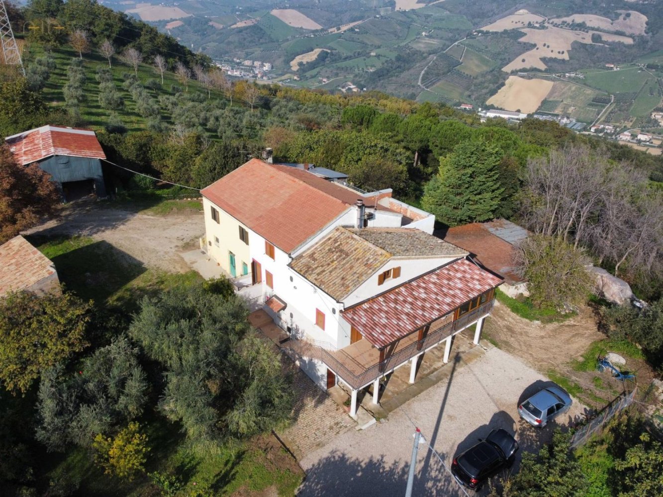 7 rooms House in Ripatransone, Italy No. 173440
